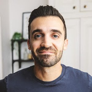Matt Davella.jpg